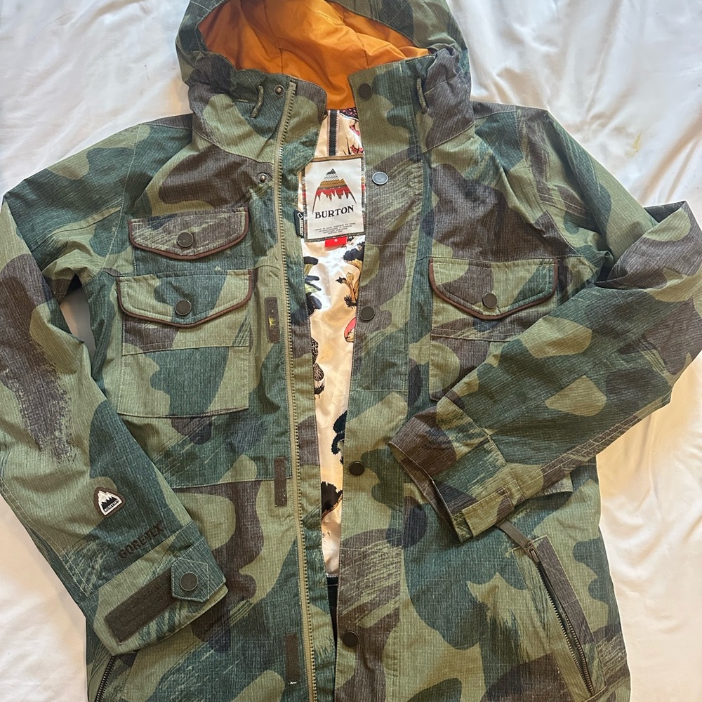 Burton Multicolor Mountain Logo Jacket
